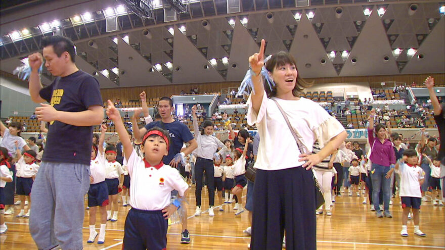 秋の運動会で「レッツ★うみダンス」