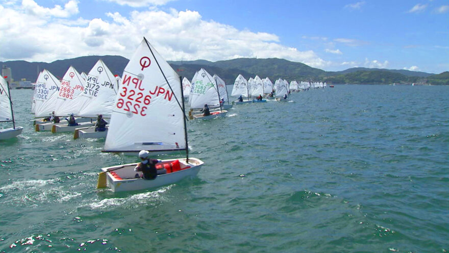 和歌浦の海でセーリング ジュニア・ユース全国体会