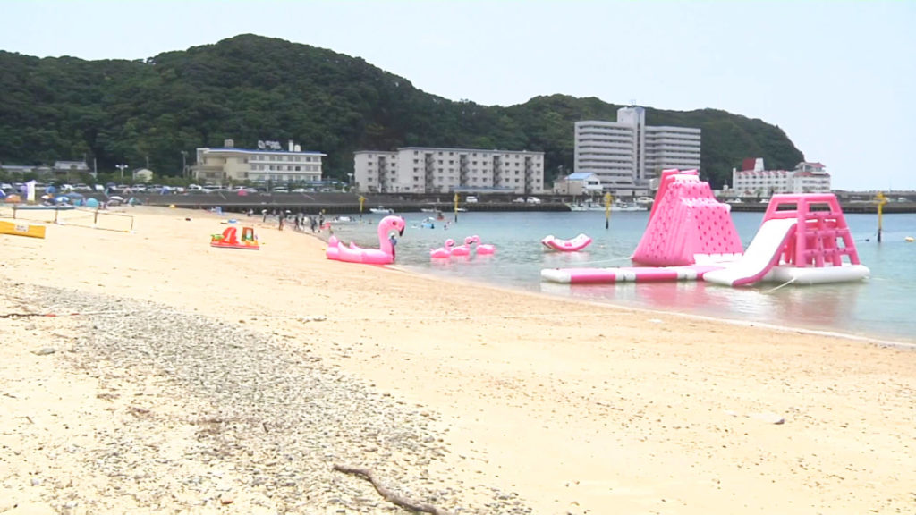 すさみ海水浴場に新施設 海と日本project In 和歌山県