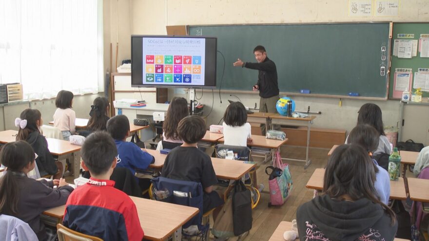 湊小学校で海ごみについて考える授業